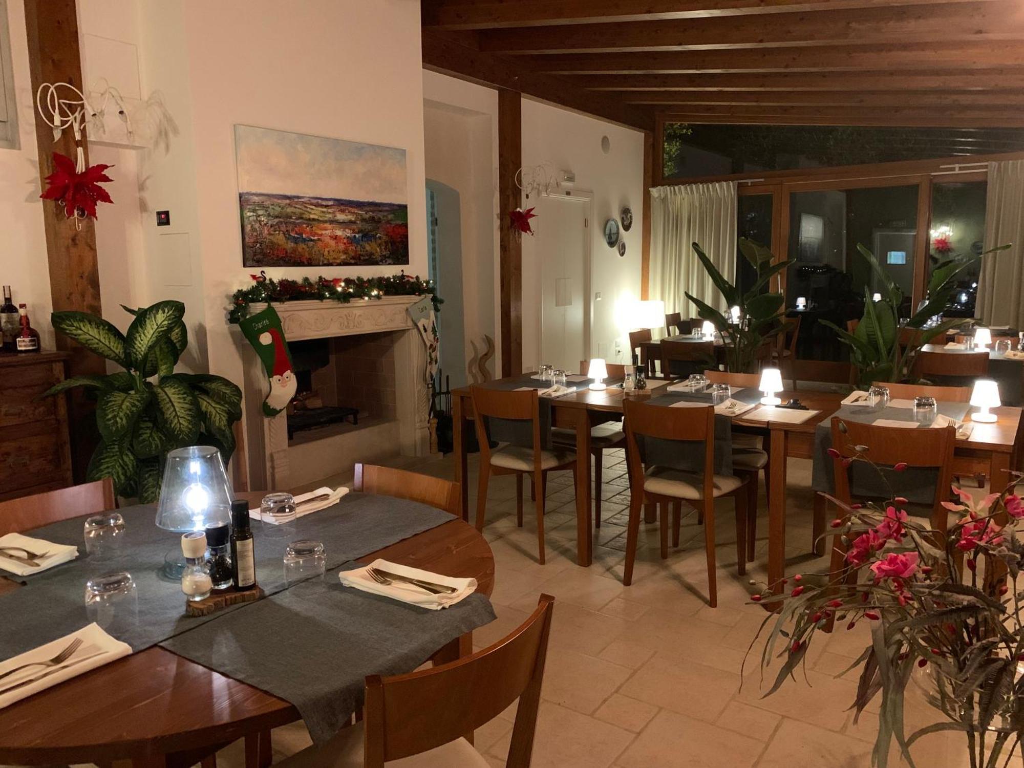 Gastronomic B&B Carlocarla Monte San Pietrangeli Exterior photo